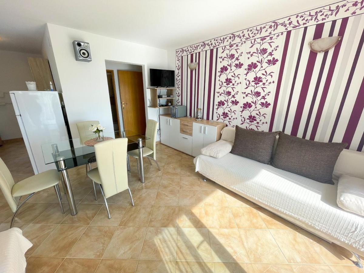 Apartment Nika 2 Dramalj Exteriér fotografie