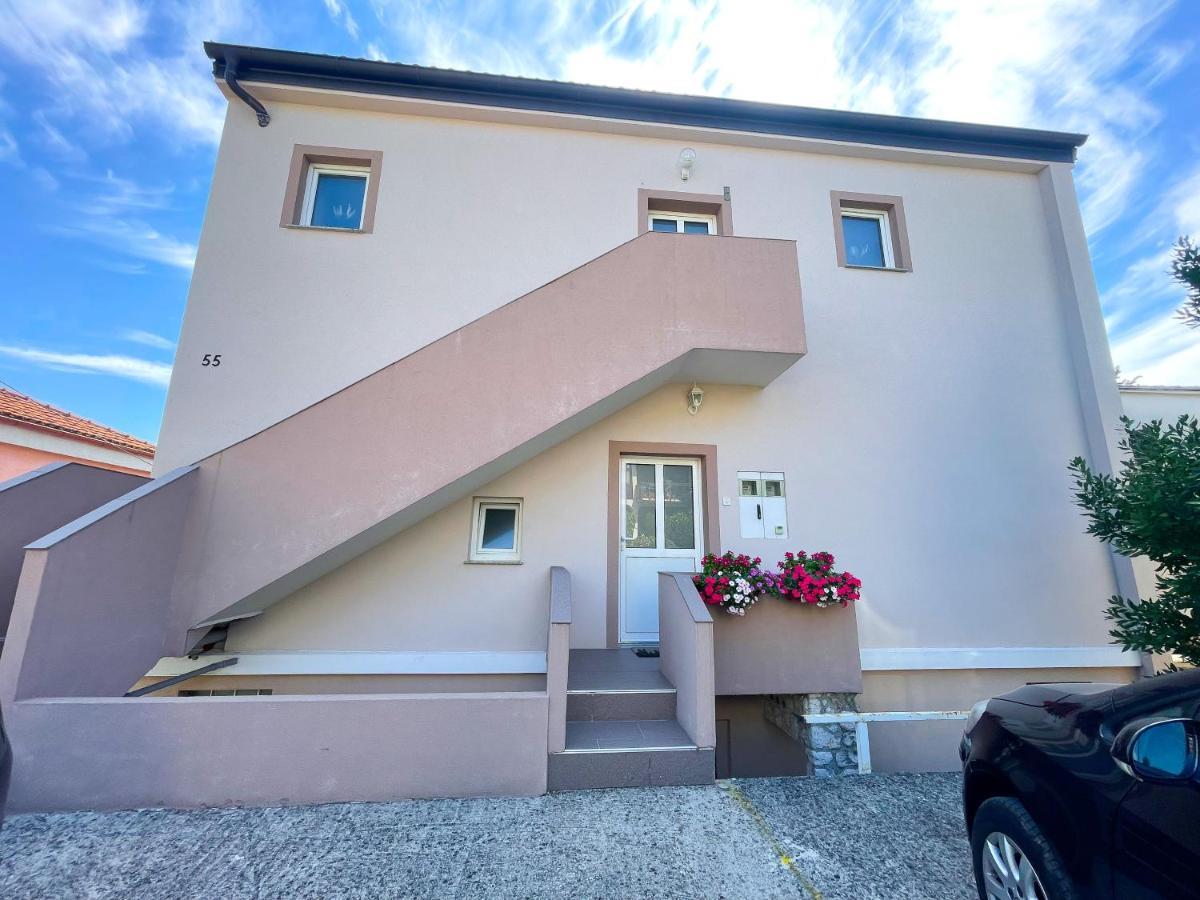 Apartment Nika 2 Dramalj Exteriér fotografie